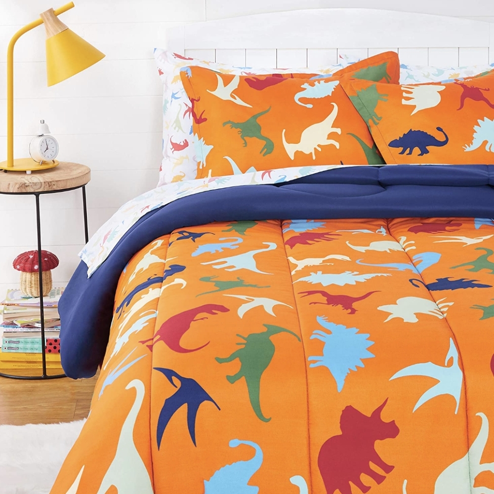 7 pc bed in a bag full/queen Dinosaur party comforter set
